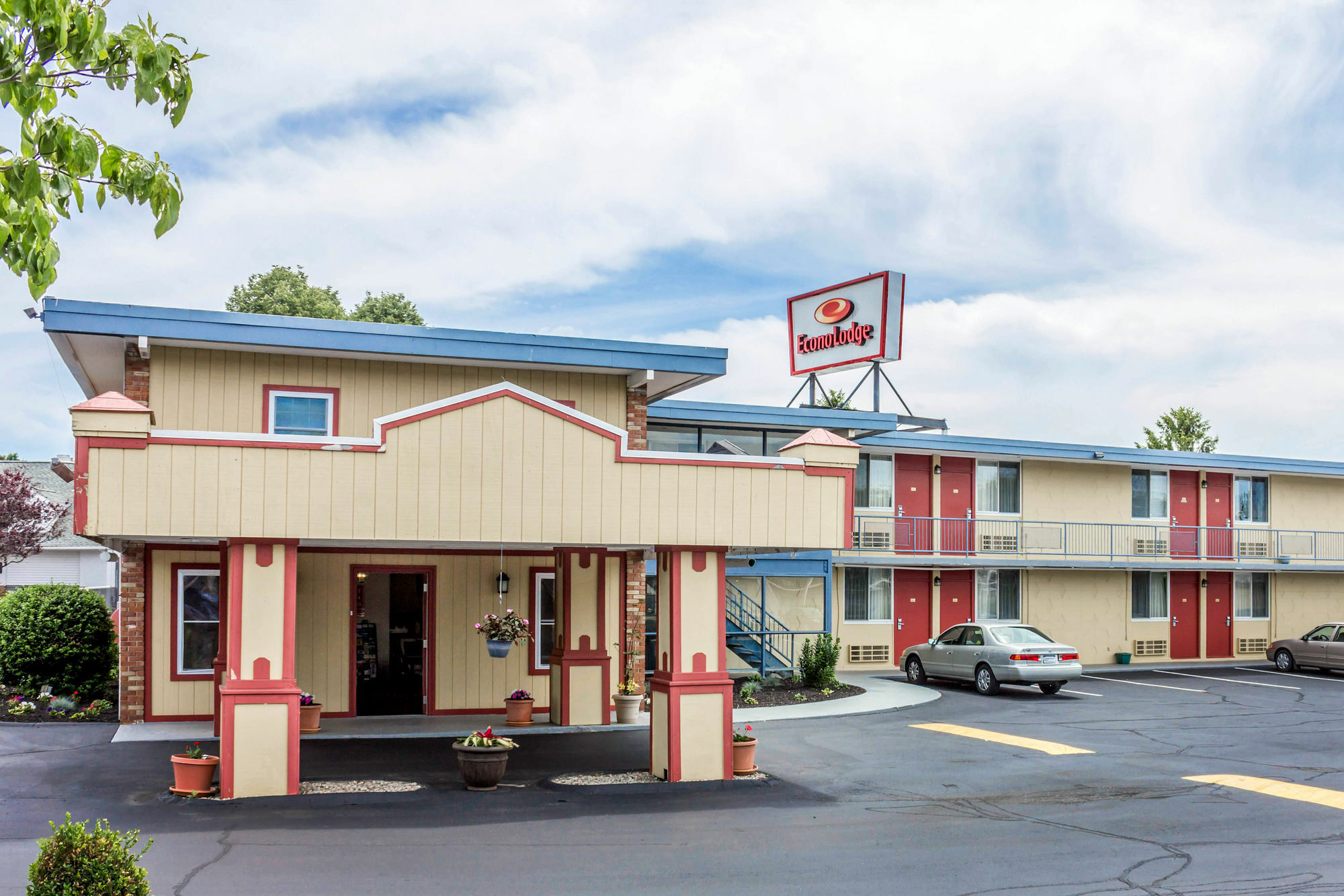 Rodeway Inn Mystic Exterior foto